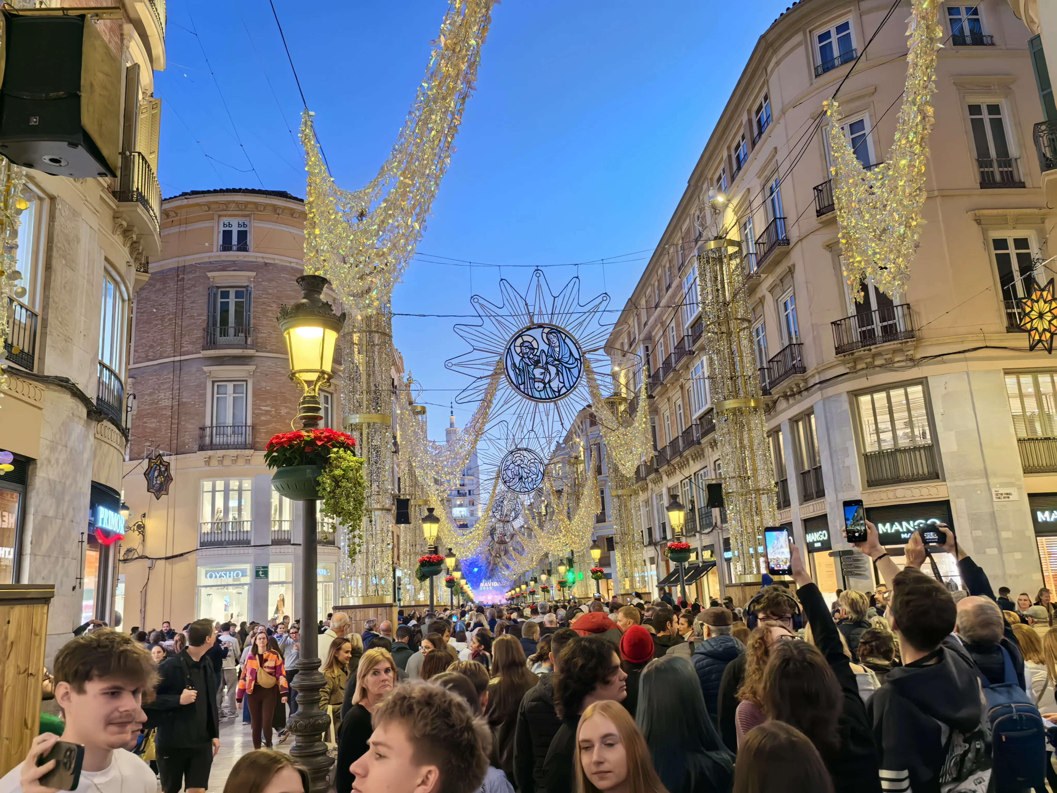 HUAWEI Pura 70 Ultra - System Aparatów - IMG_20251128_182125.webp